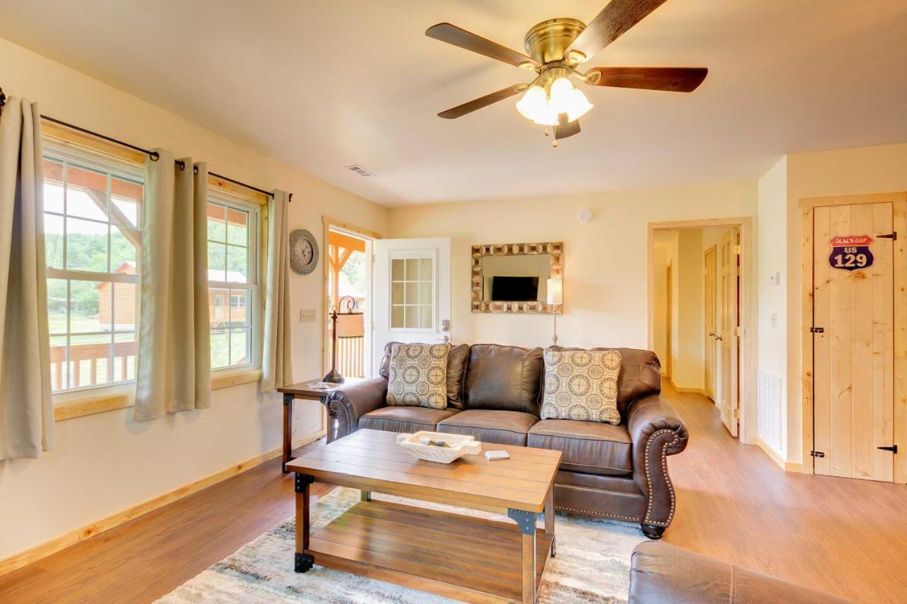Cozy Bryson City Cabin About 6 Mi To Harrahs Casino! Екстериор снимка